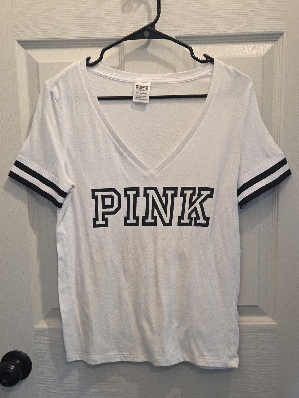 3/$10 PINK Victoria's Secret White Tag with Black Logo